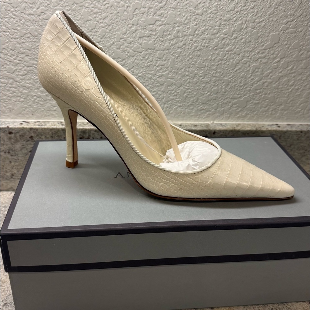 Anne Klein Cream Croc-Embossed Pointed-Toe Pump